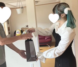 5F802381-61B4-4983-8C79-75AC9CB0B75F